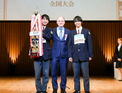 第19回エコノミクス甲子園全国大会　山梨大会代表の駿台甲府高等学校　初優勝